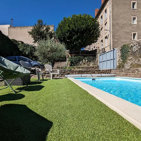 D'hotes Au Puy-en-velay Avec Parking Et Wi-fi - Fr-1-582-524 Bed & Breakfast